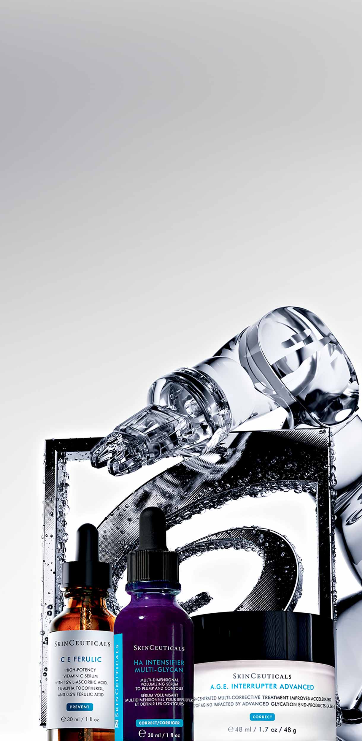 Afbeelding van SkinCeuticals huidverzorgingsproducten met flessen en een pot op een minimalistische achtergrond.